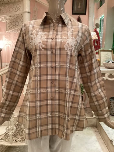 Bourse French lace plaid shirt with silver stripes