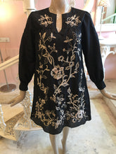 Load image into Gallery viewer, Black and beige hand embroidery dress