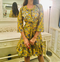 Load image into Gallery viewer, Leaves of Grass, New York Carlotta printed silk dress