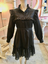 Load image into Gallery viewer, Black lace cotton dress